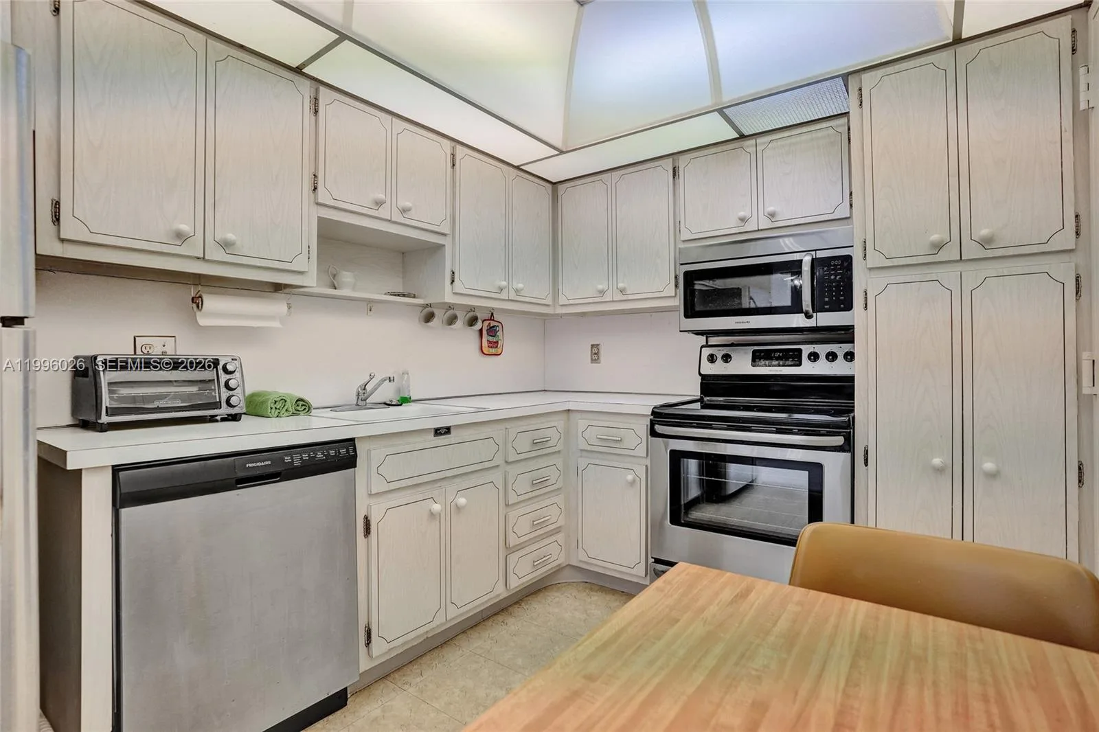 1985 S Ocean Dr # 12A, Hallandale Beach, FL 33009 photo 9