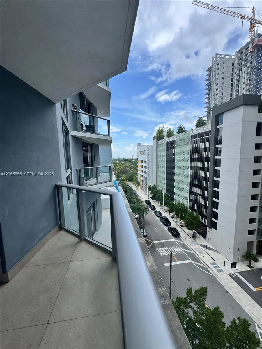 1010 SW 2nd Ave # 607, Miami, FL 33130 photo 13
