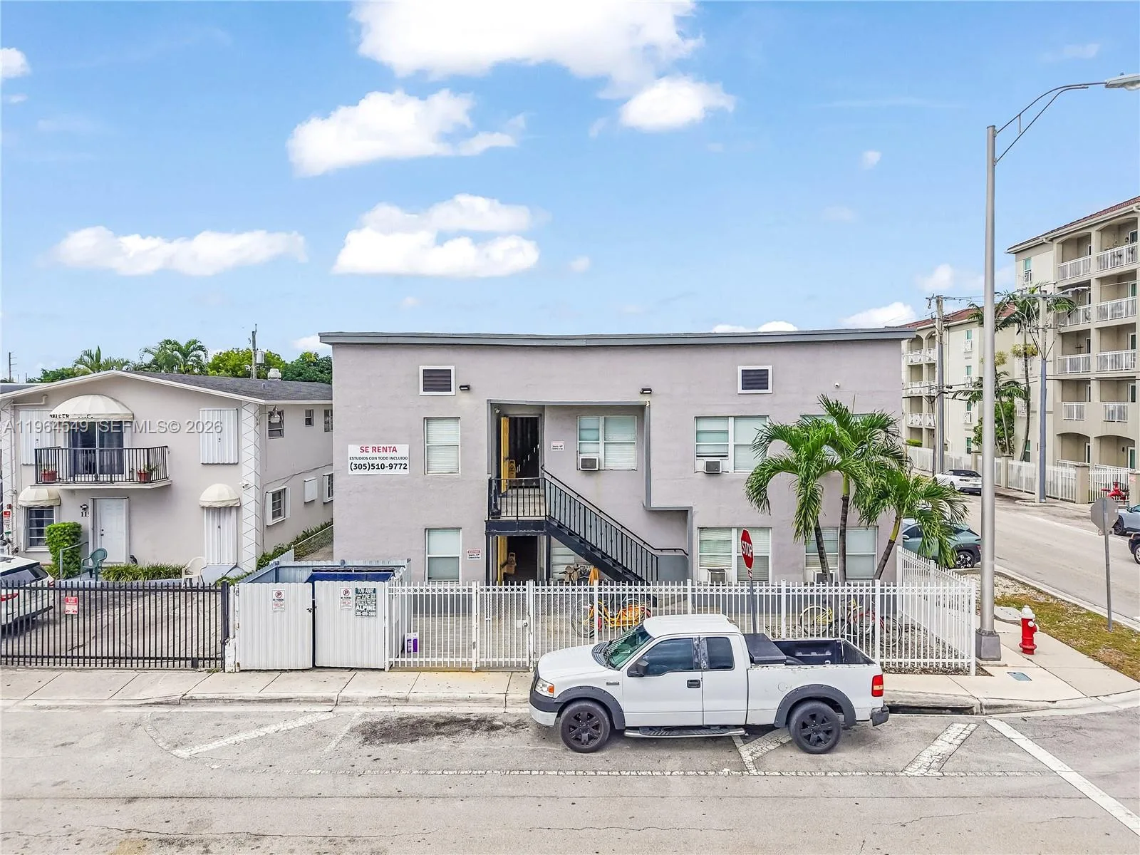 508 W 1st Ave, Hialeah, FL 33010 photo 2