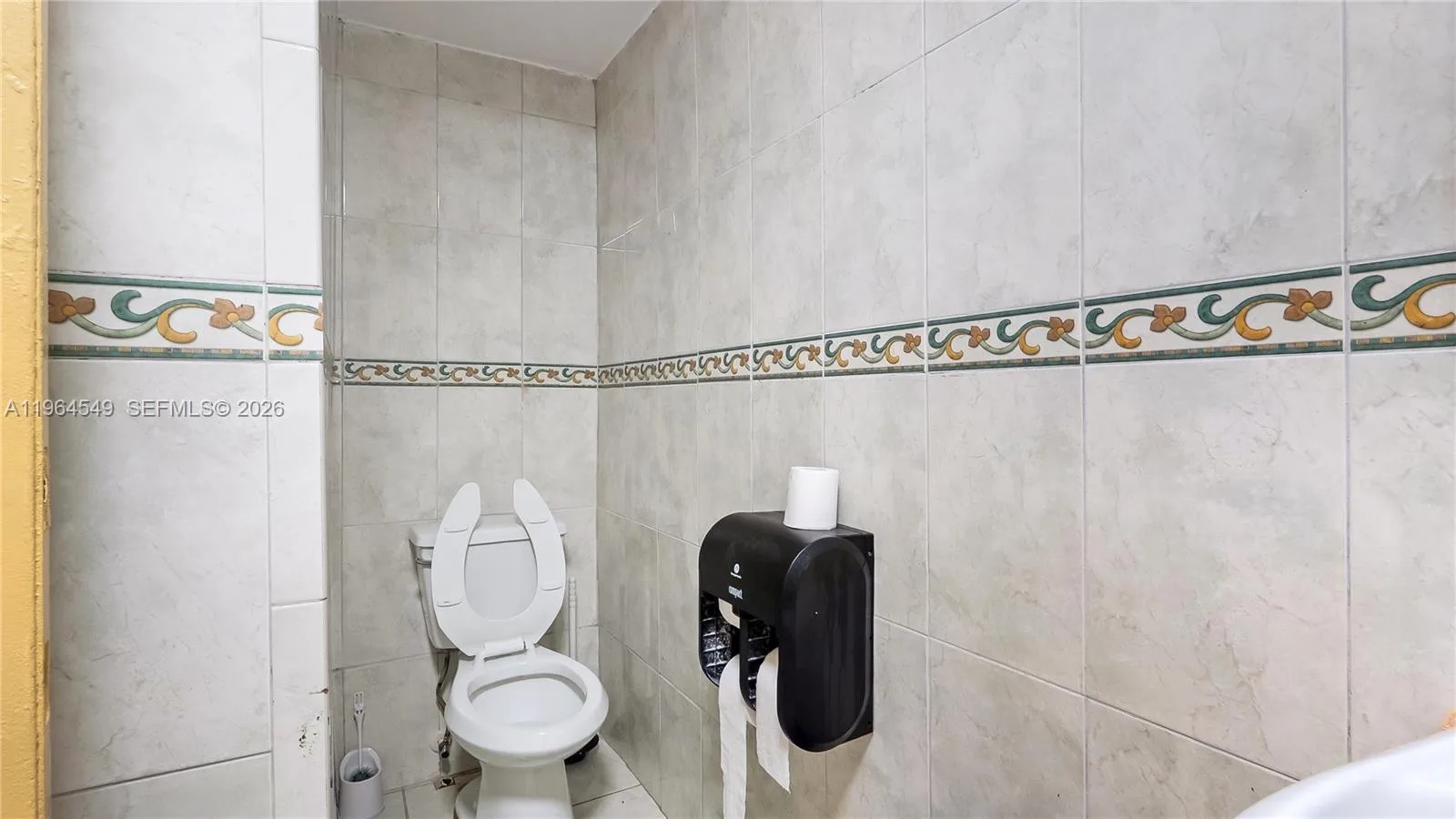 508 W 1st Ave, Hialeah, FL 33010 photo 7