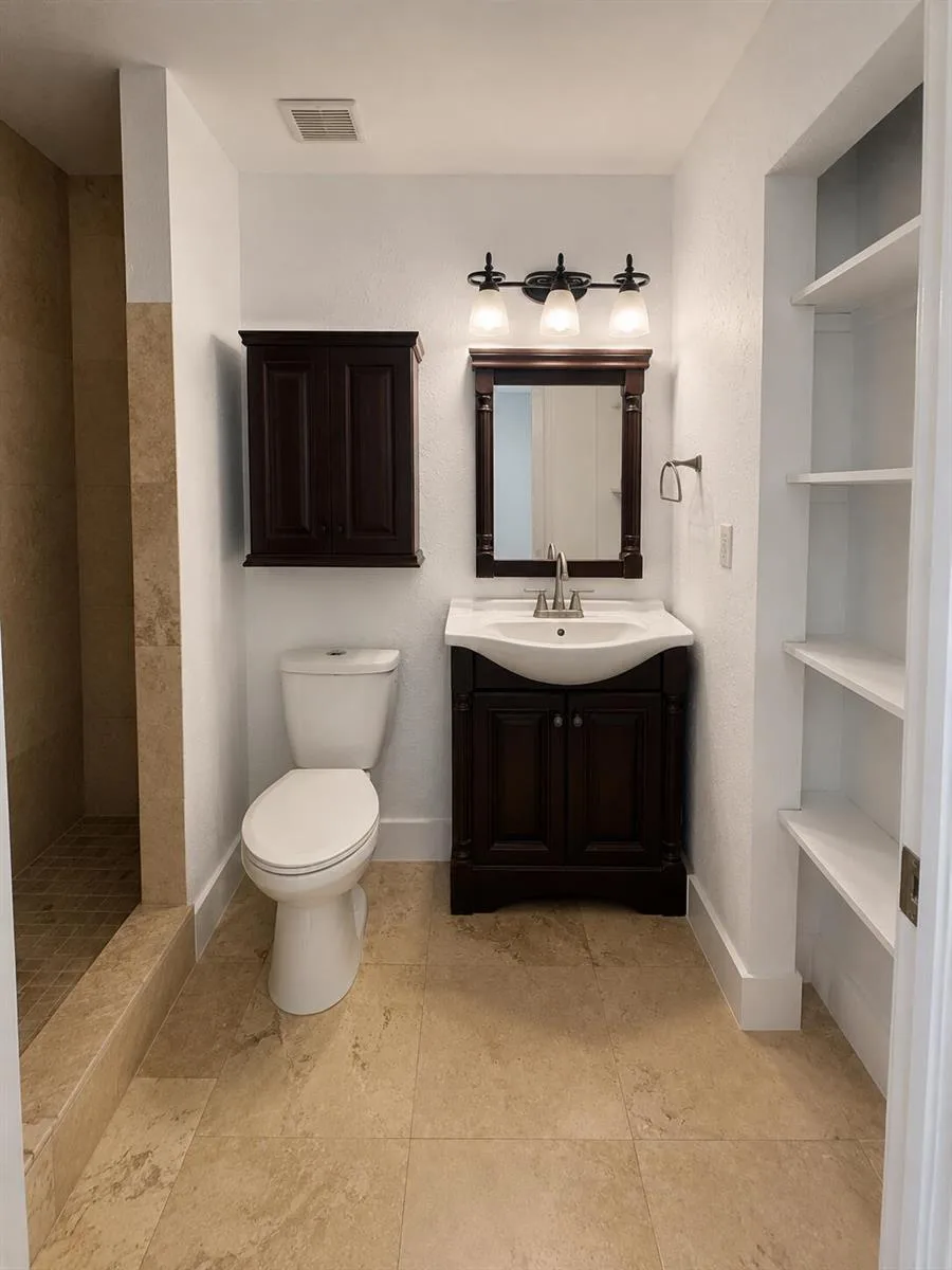 101 SW 3rd Avenue, Boca Raton, FL 33432 photo 7