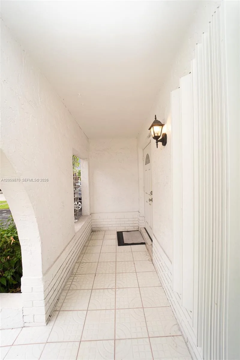 3317 Garnet Rd, Miramar, FL 33025 photo 4