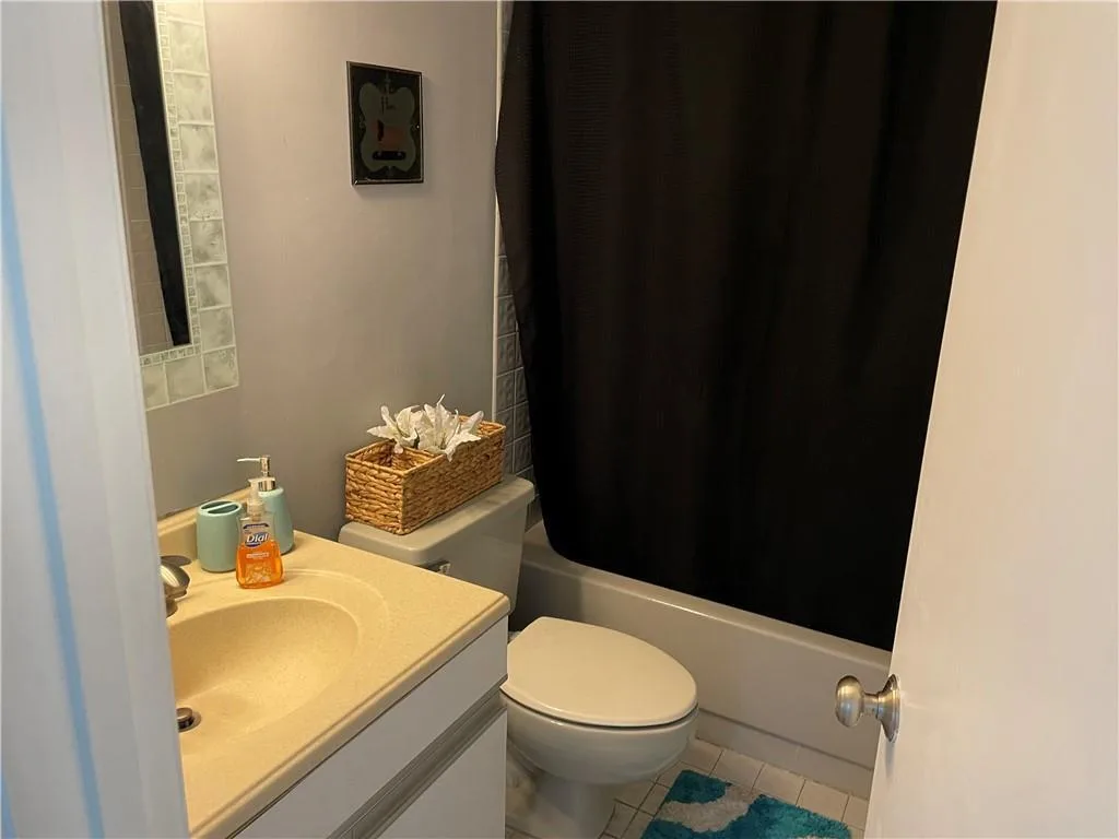 1231 SW 112th Avenue, Pembroke Pines, FL 33025 photo 8