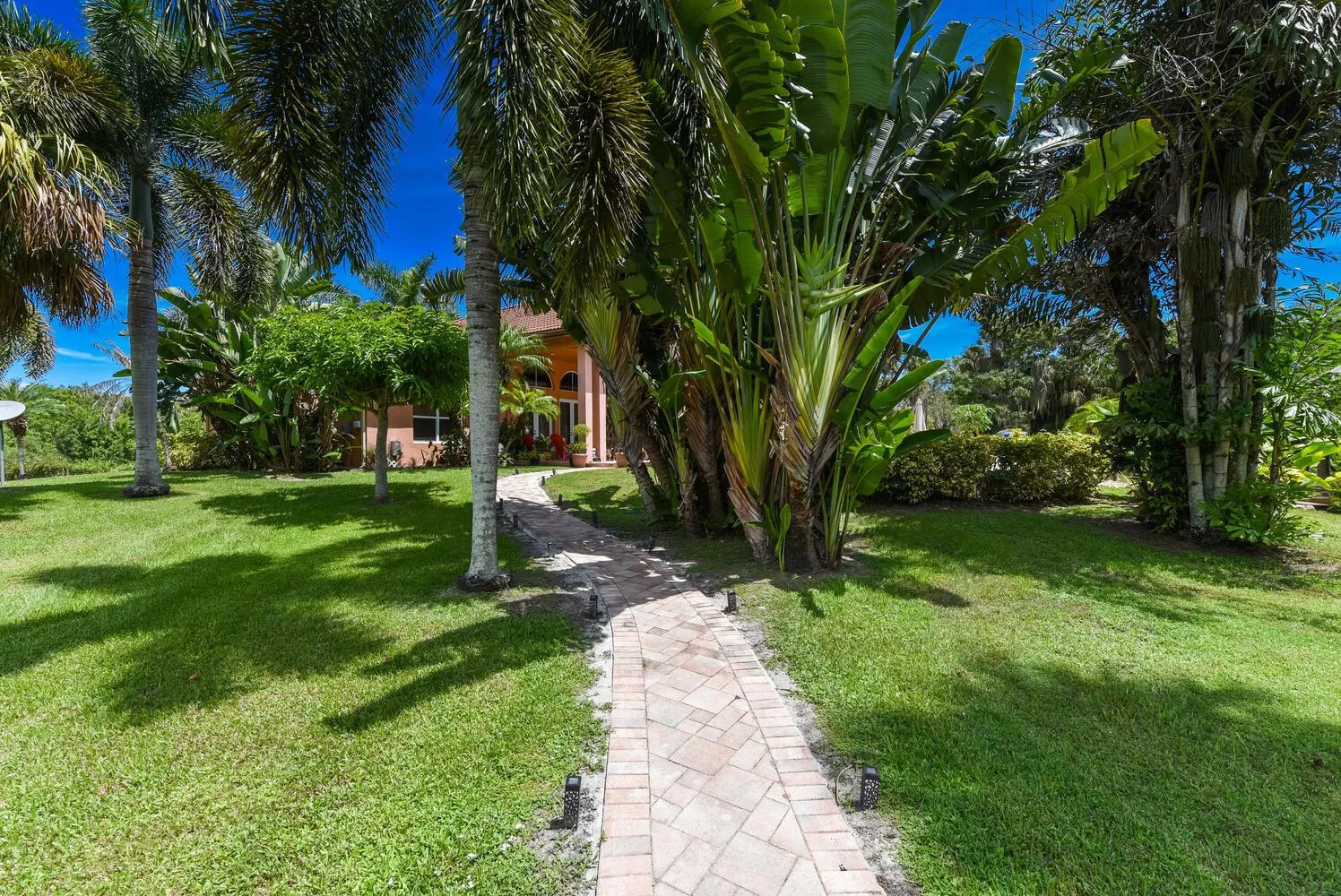 3646 S Jenkins Road, Fort Pierce, FL 34981 photo 7