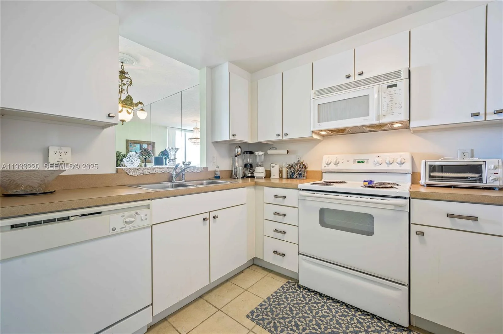 1250 S Miami Ave # 1907, Miami, FL 33130 photo 10
