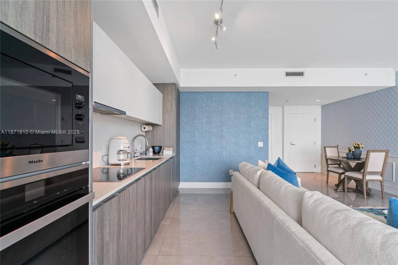 2900 NE 7th Ave # 1804, Miami, FL 33137 photo 12