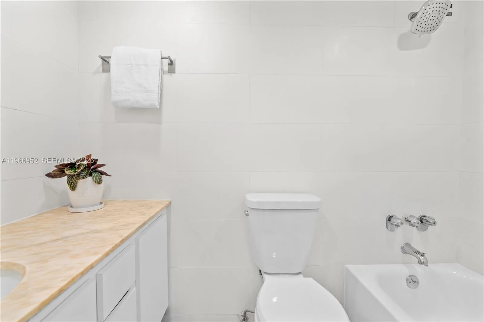 5401 Collins Ave # 632, Miami Beach, FL 33140 photo 12