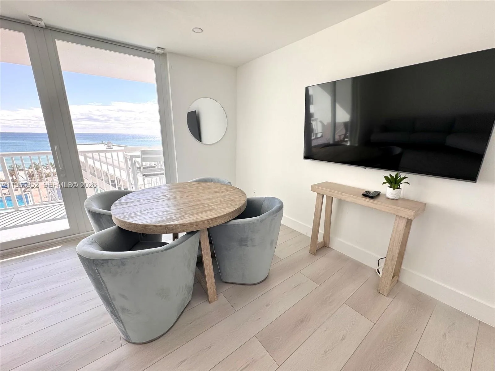 5401 Collins Ave # 632, Miami Beach, FL 33140 photo 3