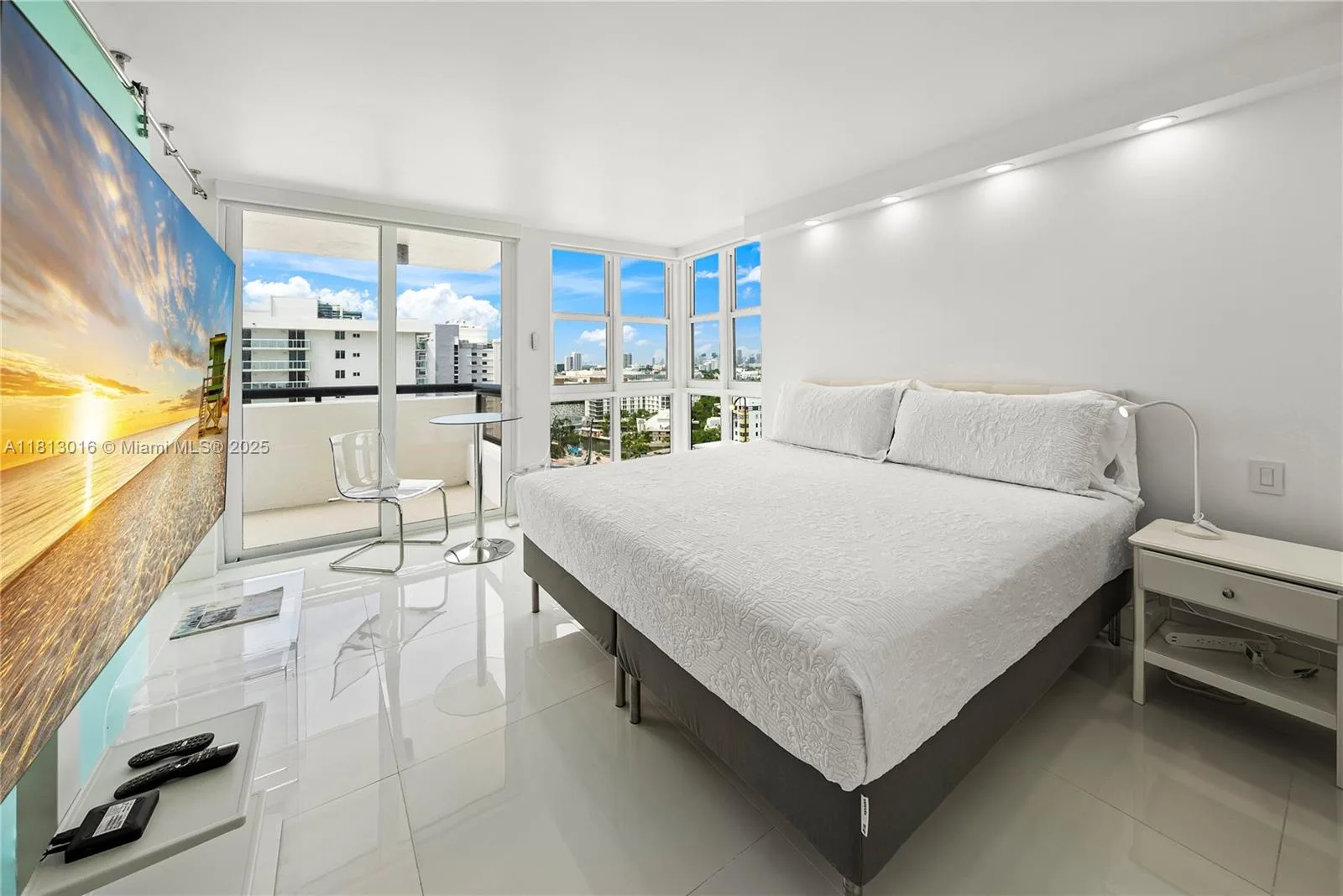 2555 Collins Ave # 1714, Miami Beach, FL 33140 photo 7