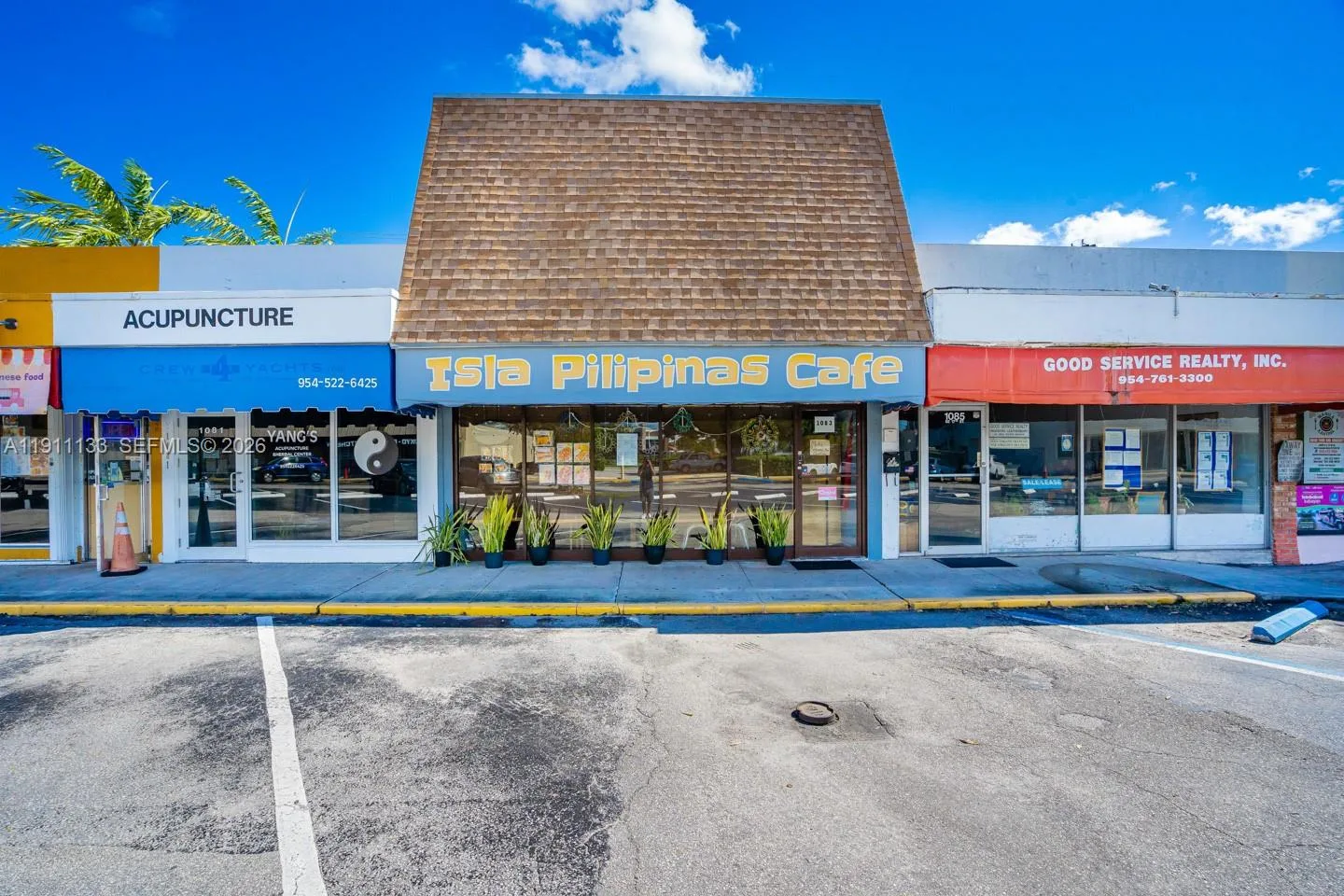 1083 SE 17th St, Fort Lauderdale, FL 33316 photo 2