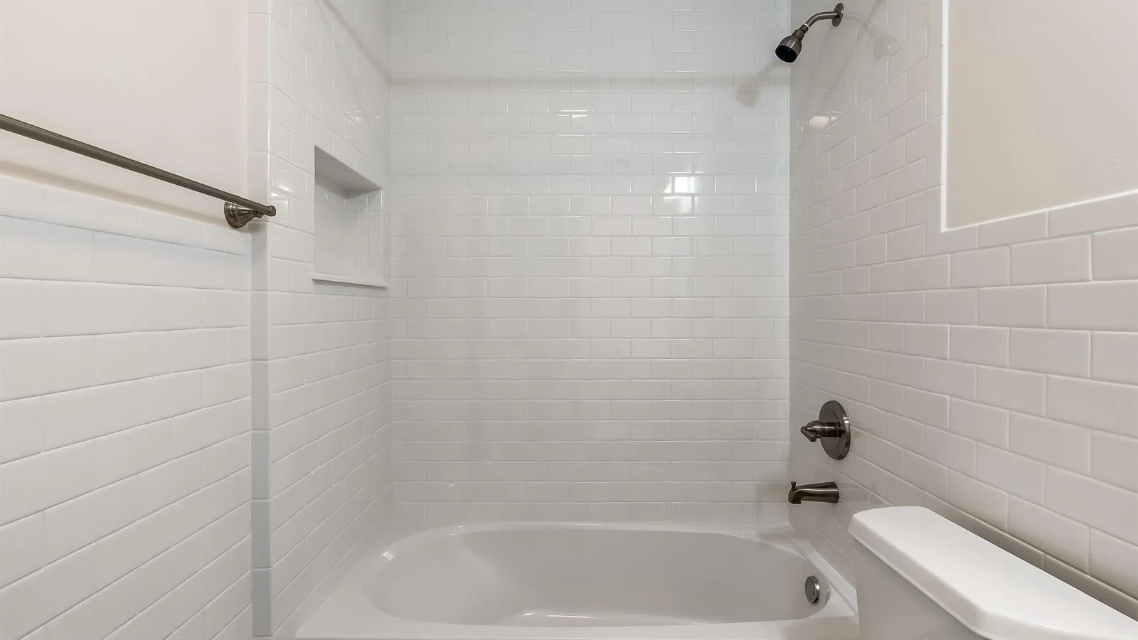 611 NE 34th Street, Pompano Beach, FL 33064 photo 12
