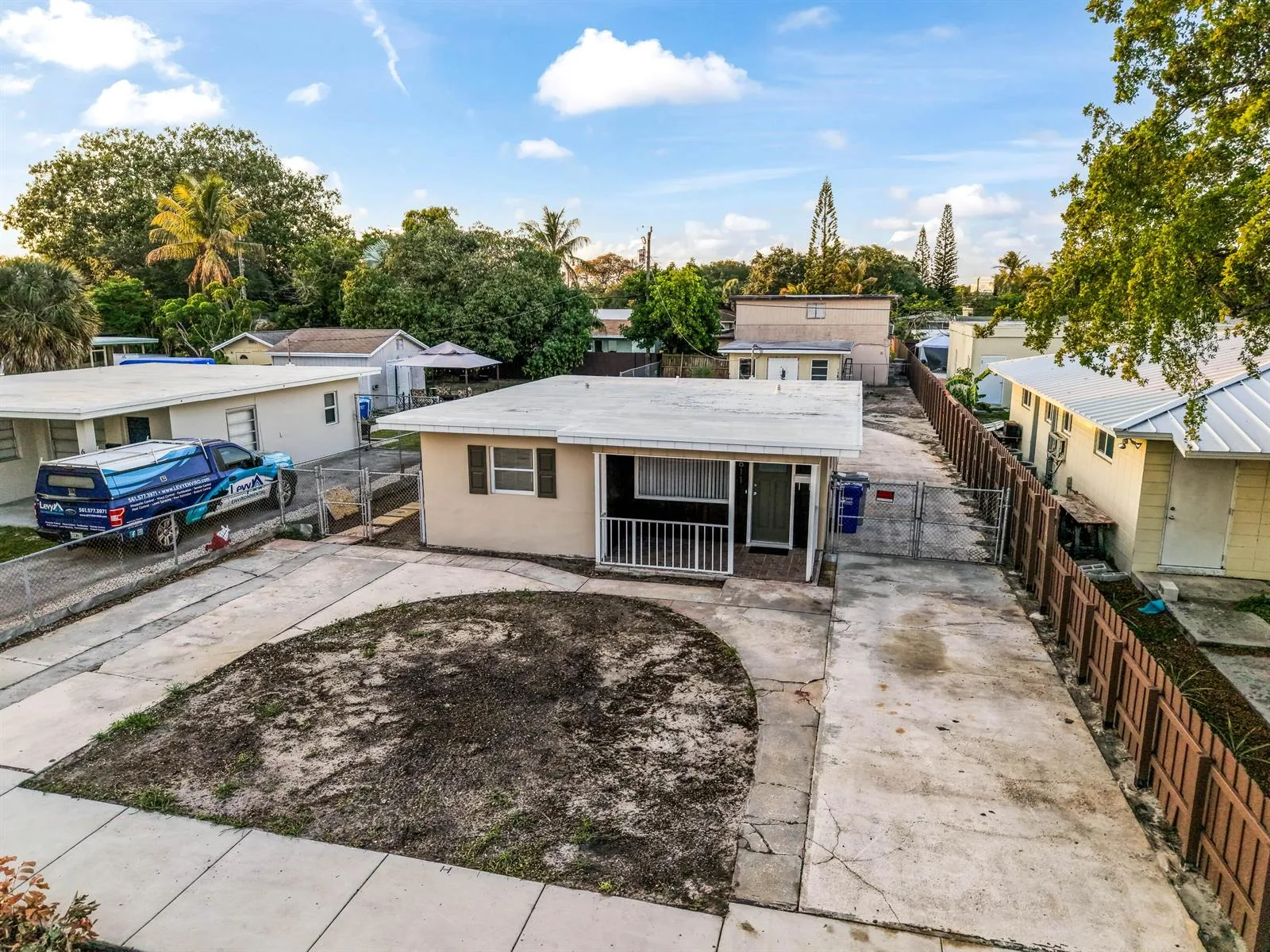 611 NE 34th Street, Pompano Beach, FL 33064 photo 3