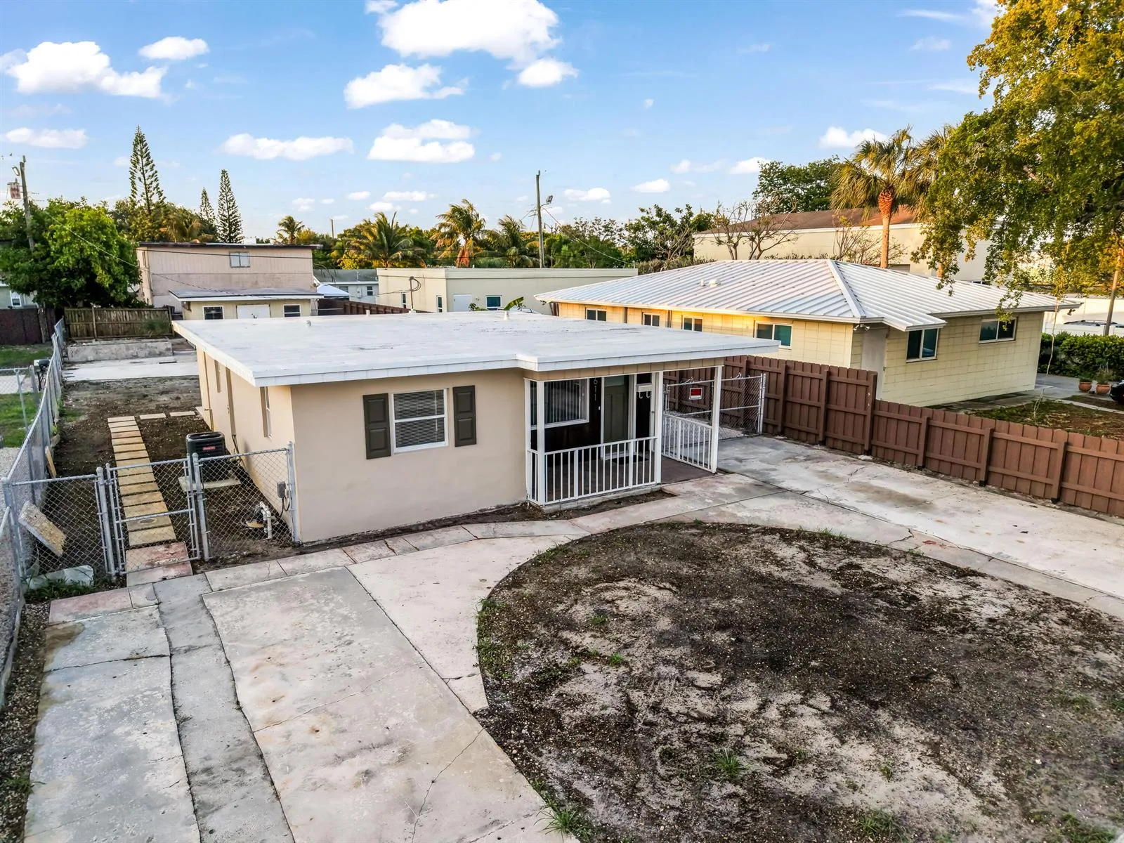 611 NE 34th Street, Pompano Beach, FL 33064 photo 4