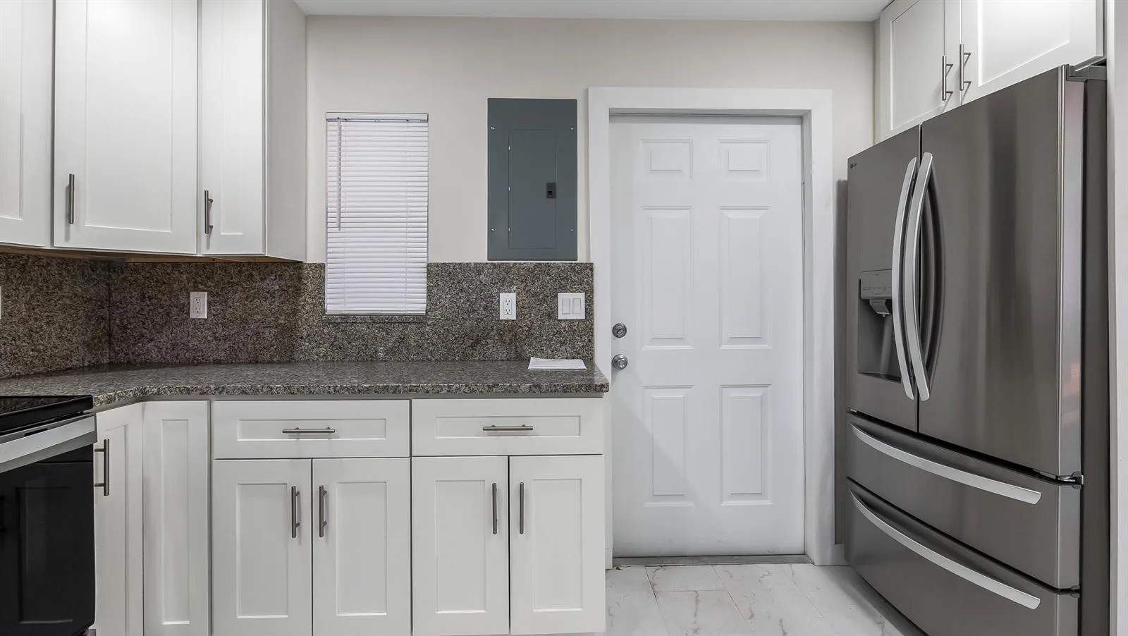 611 NE 34th Street, Pompano Beach, FL 33064 photo 8