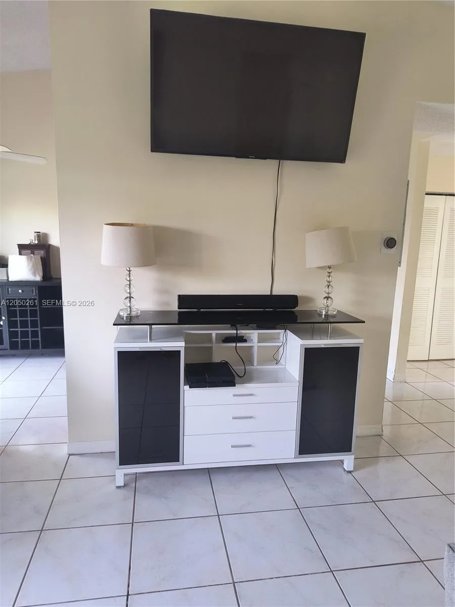 21250 NE 9th Ct # 2, Miami, FL 33179 photo 11