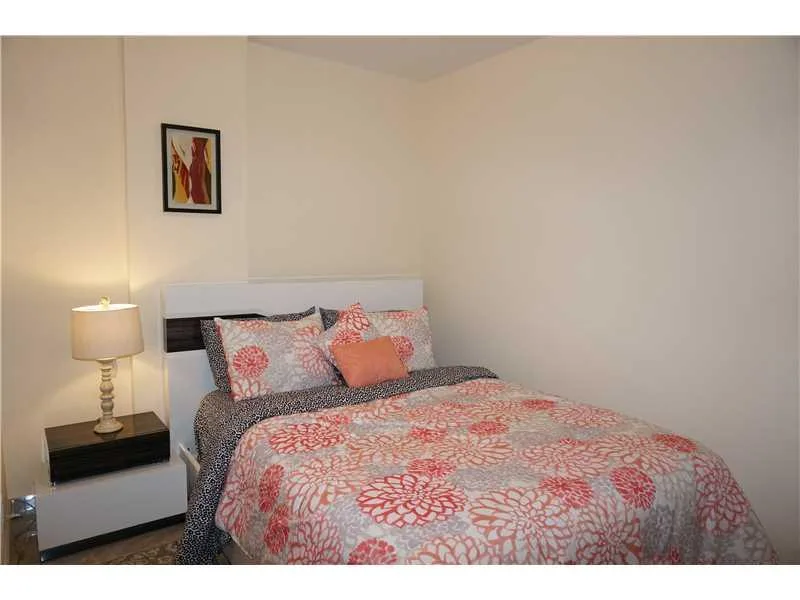 19370 COLLINS AV SEASONAL # 1007, Sunny Isles Beach, FL 33160 photo 10