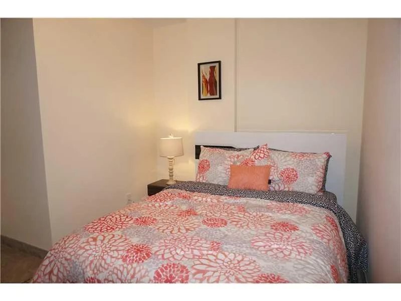 19370 COLLINS AV SEASONAL # 1007, Sunny Isles Beach, FL 33160 photo 11