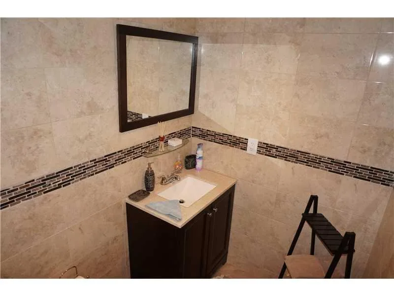 19370 COLLINS AV SEASONAL # 1007, Sunny Isles Beach, FL 33160 photo 13