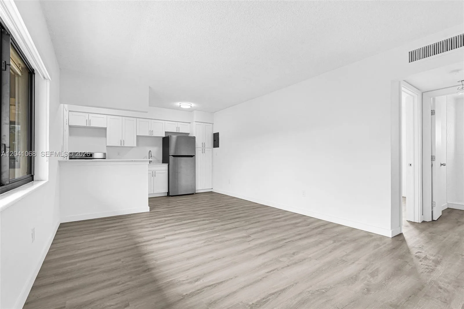 13210 Memorial Hwy # 205, North Miami, FL 33161
