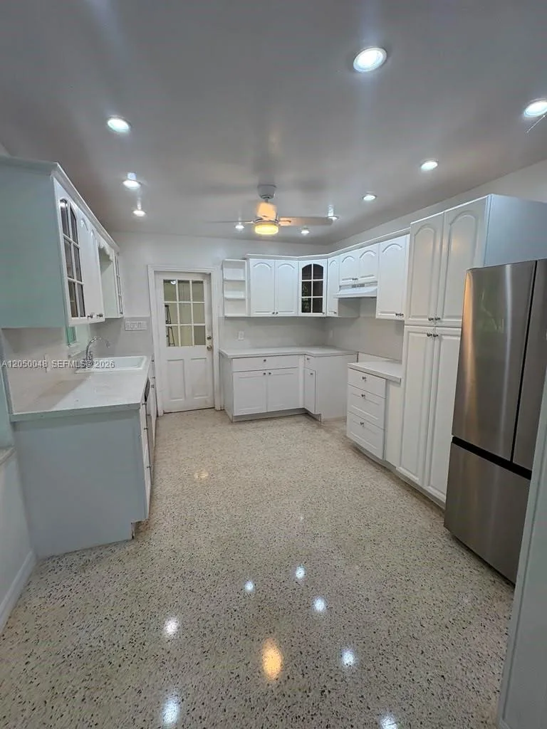 475 NE 164th St, Miami, FL 33162 photo 7
