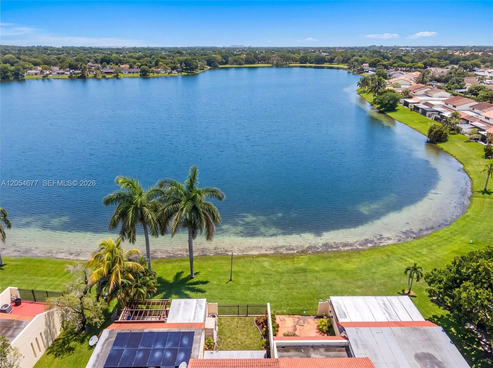 19113 NW 64th Ct, Hialeah, FL 33015 photo 5