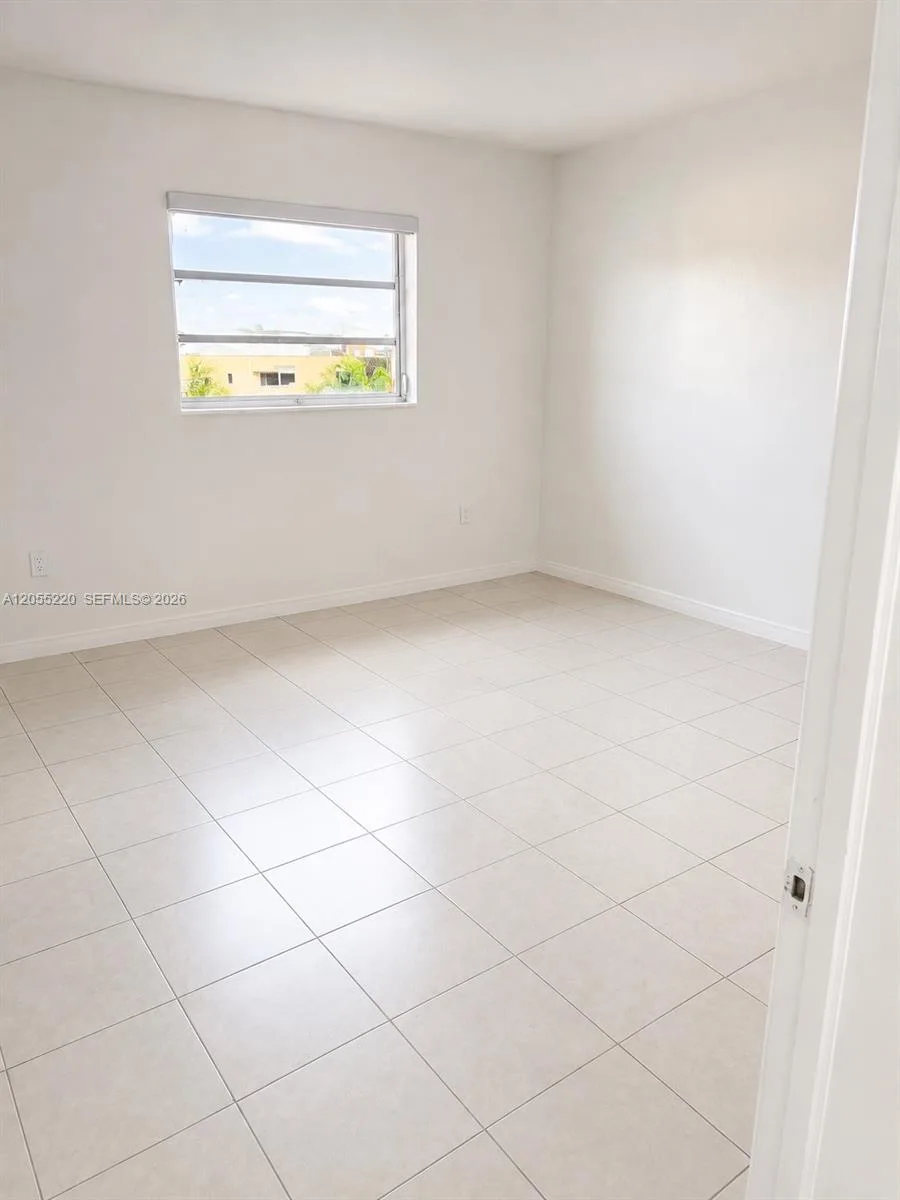 1230 W 54th St # 329A, Hialeah, FL 33012 photo 9