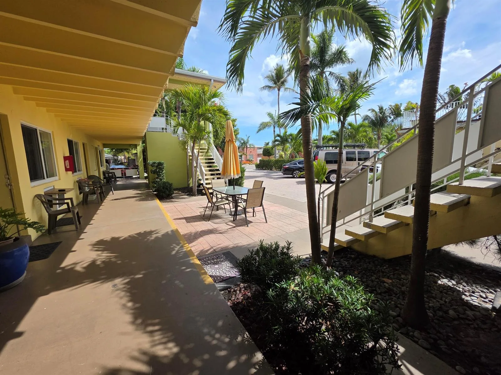 911 N Federal Highway # 106, FL 33460 — zdjęcie 3