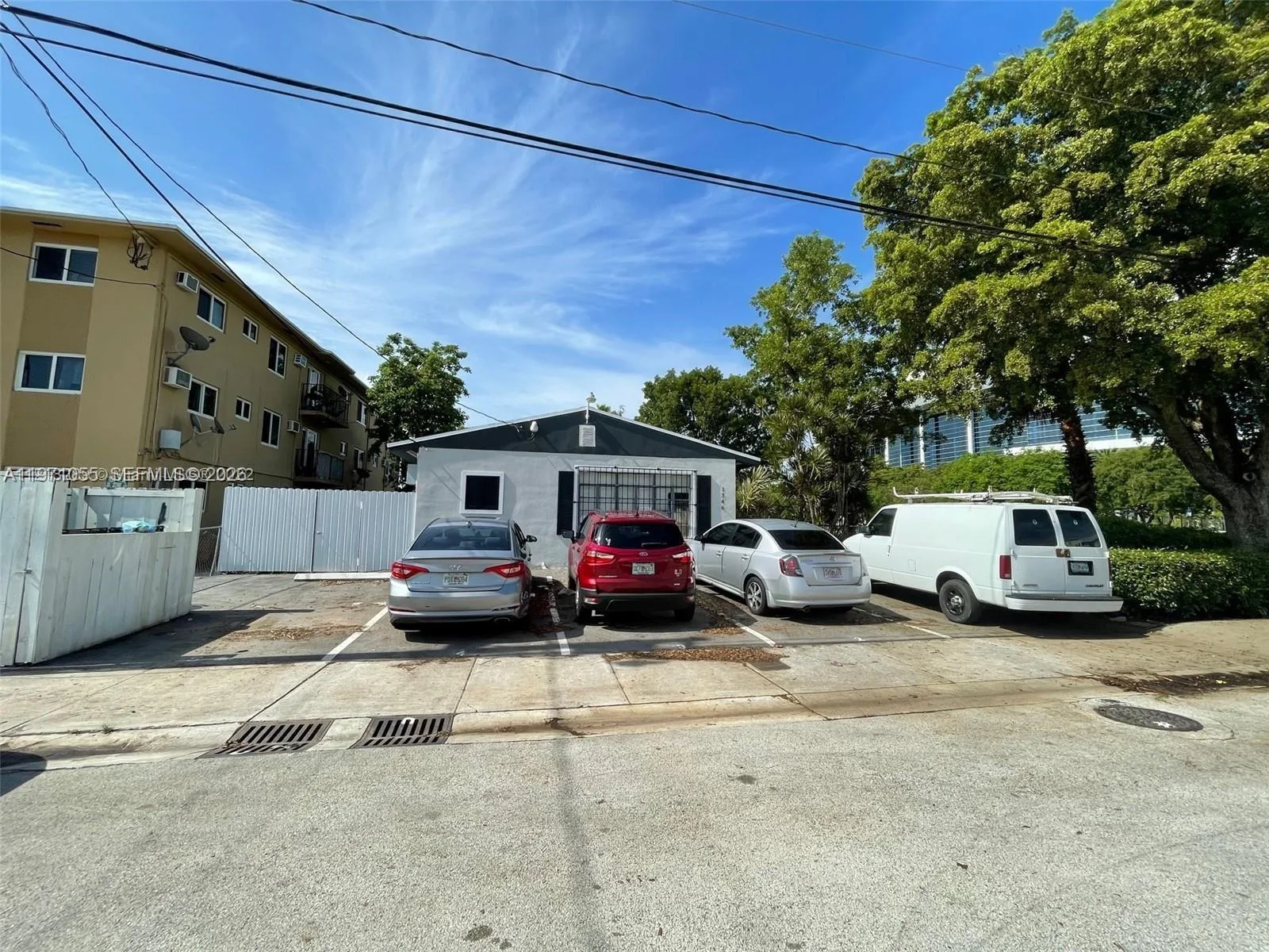 1346 NW 6th St # 4, Miami, FL 33125 photo 4