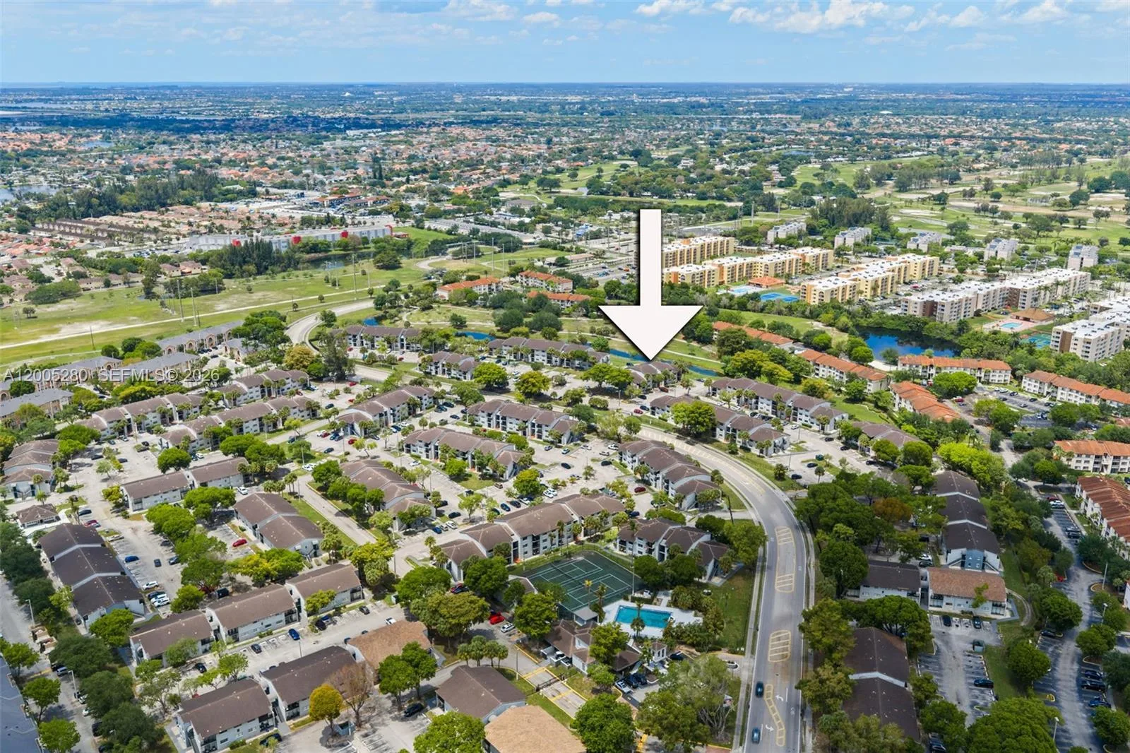 7195 NW 179th St # 106, Hialeah, FL 33015