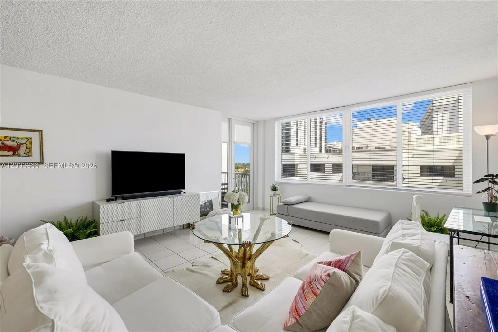 5401 Collins Ave # 611, Miami Beach, FL 33140 photo 9