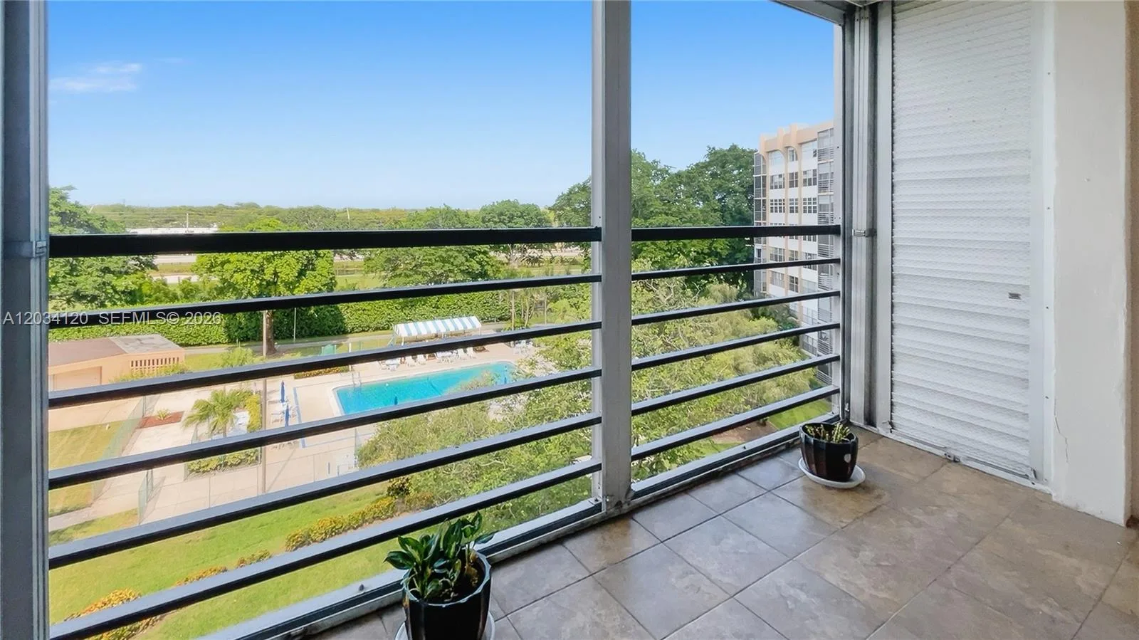 1300 Saint Charles Pl # 620, Pembroke Pines, FL 33026