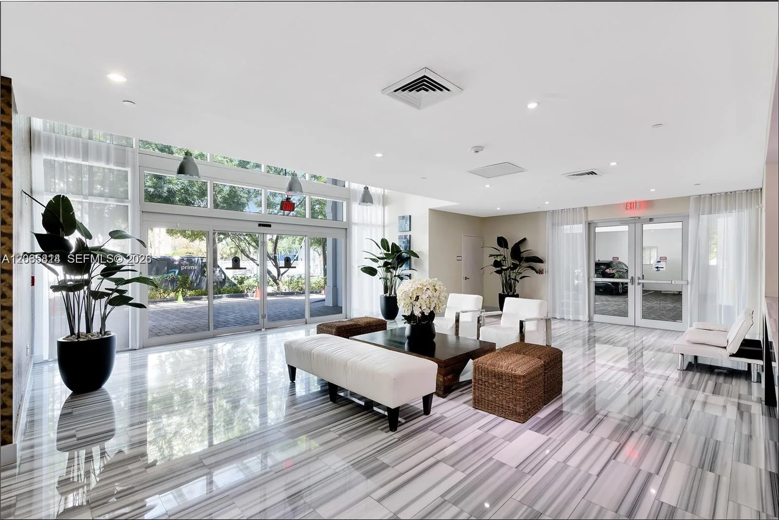 3030 NE 188th St # 603, Aventura, FL 33180