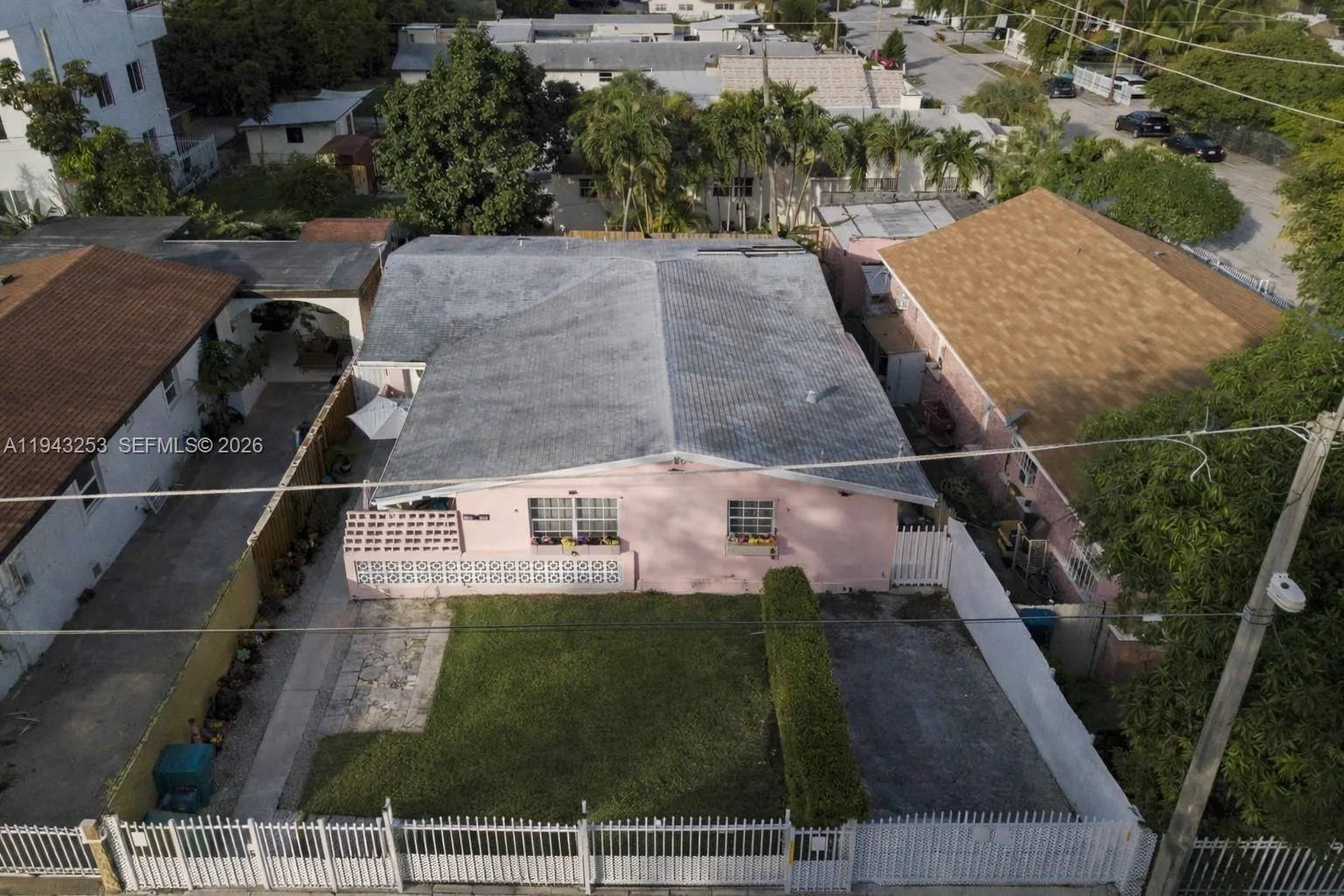 3240 NW 3rd Ave, Miami, FL 33127 photo 6