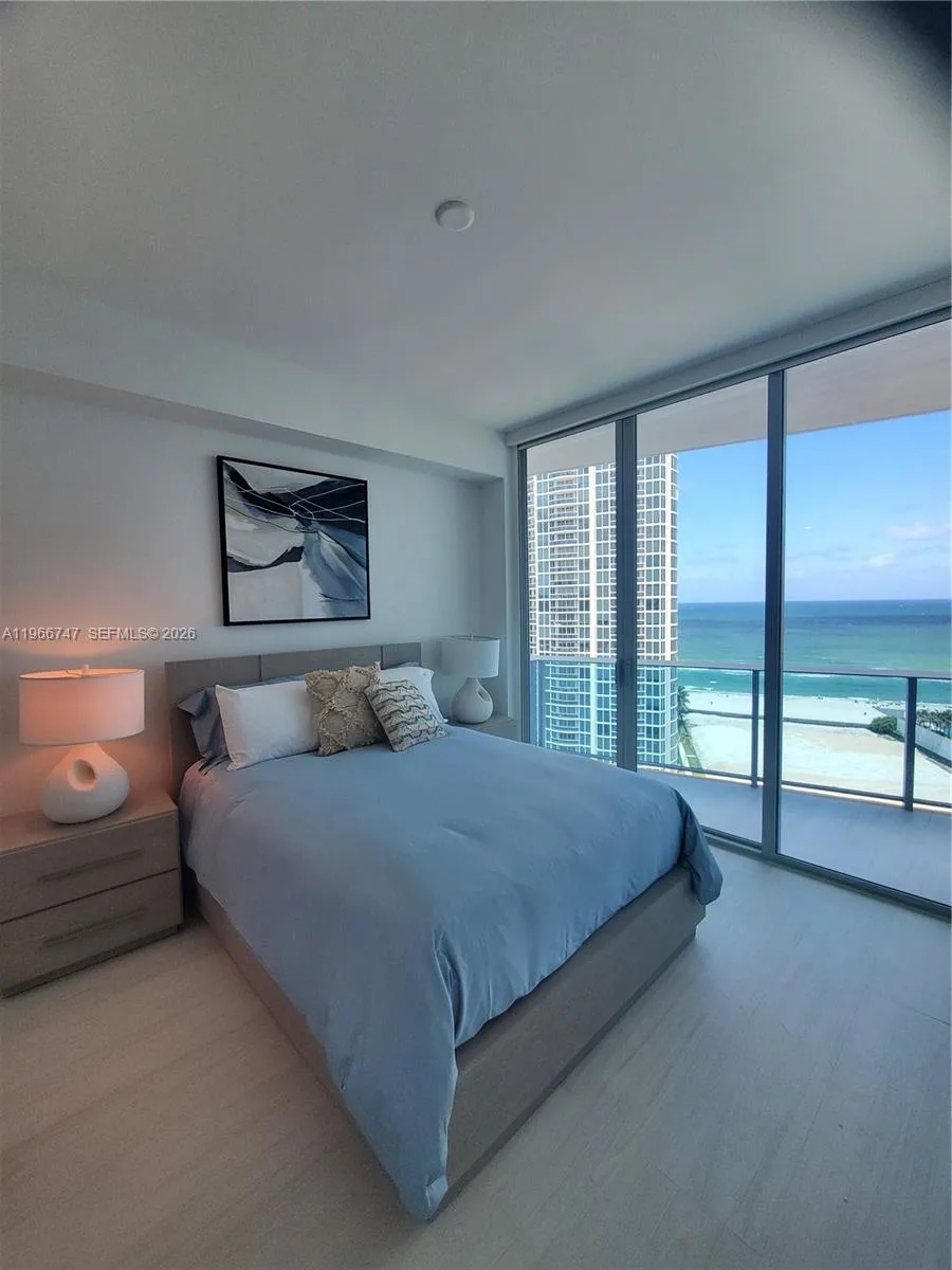 17550 COLLINS # 1402, Sunny Isles Beach, FL 33160 photo 10