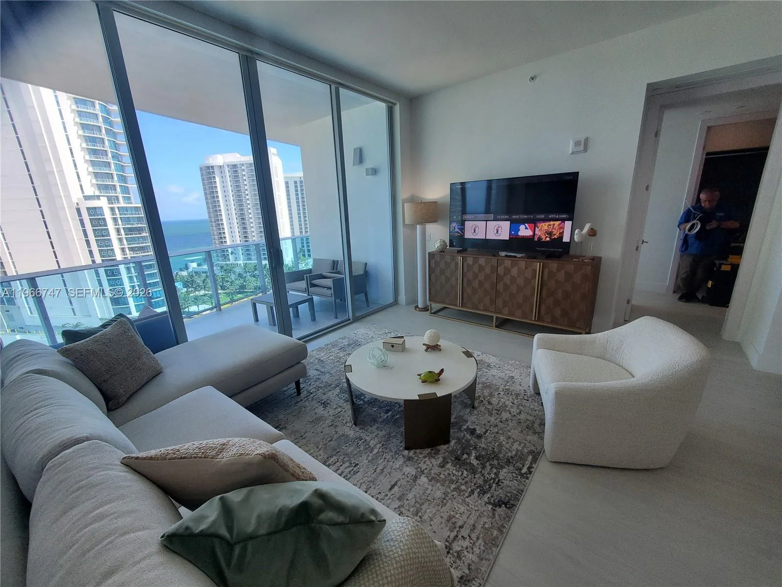 17550 COLLINS # 1402, Sunny Isles Beach, FL 33160 photo 5