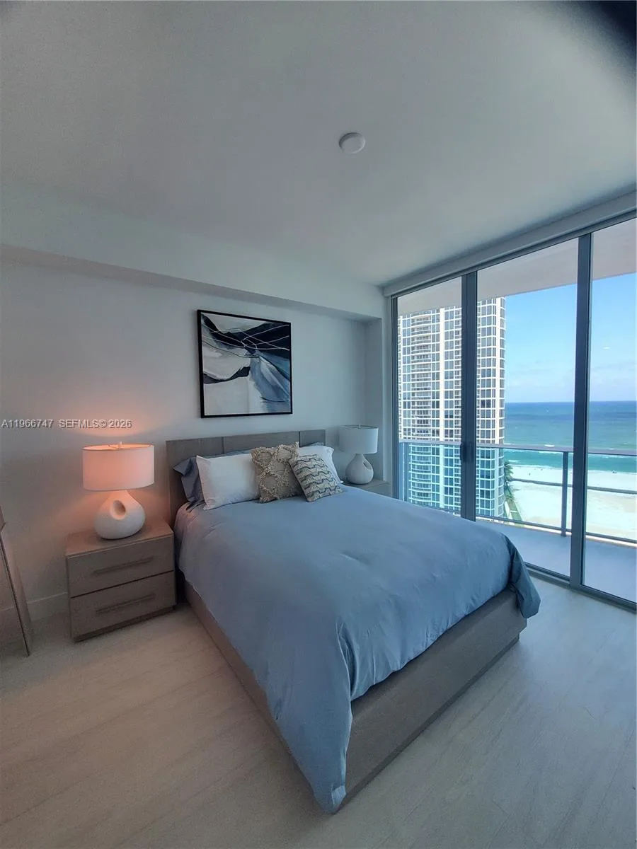 17550 COLLINS # 1402, Sunny Isles Beach, FL 33160 photo 7
