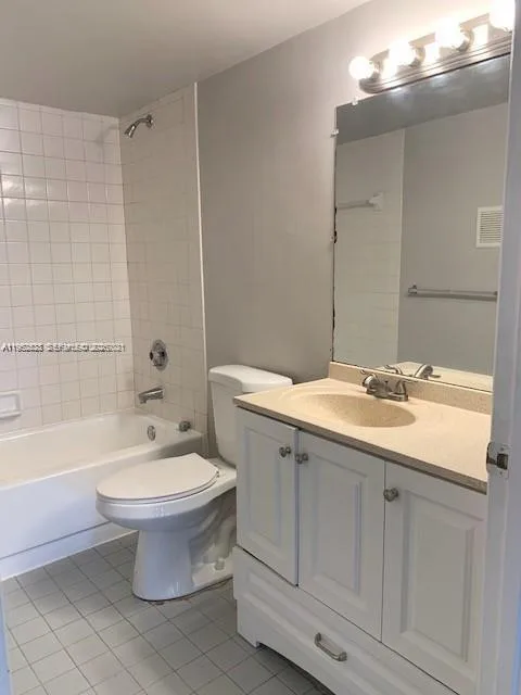 840 Independence Dr # 840F, Homestead, FL 33034 photo 11
