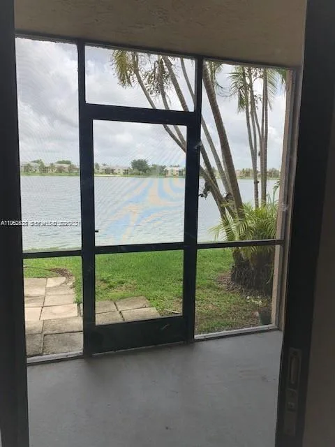 840 Independence Dr # 840F, Homestead, FL 33034 photo 2
