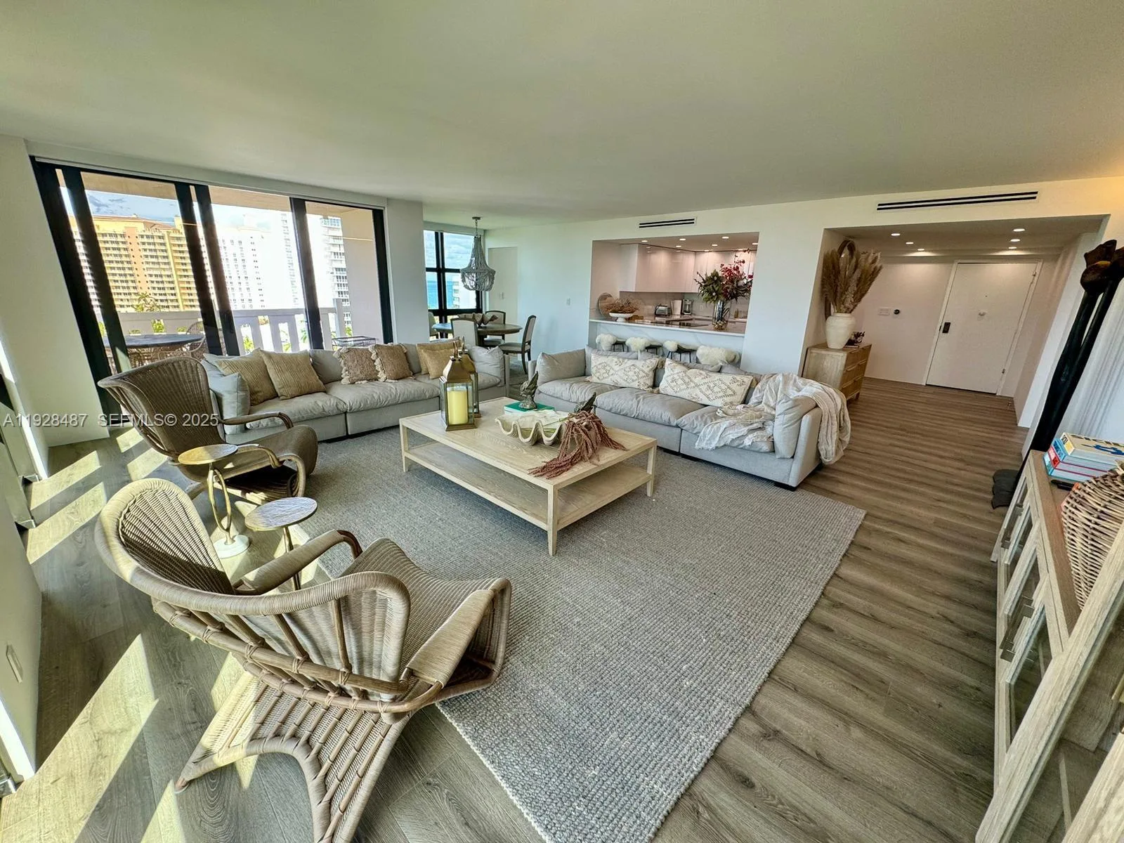 1121 Crandon Blvd # E1001, Key Biscayne, FL 33149 photo 2