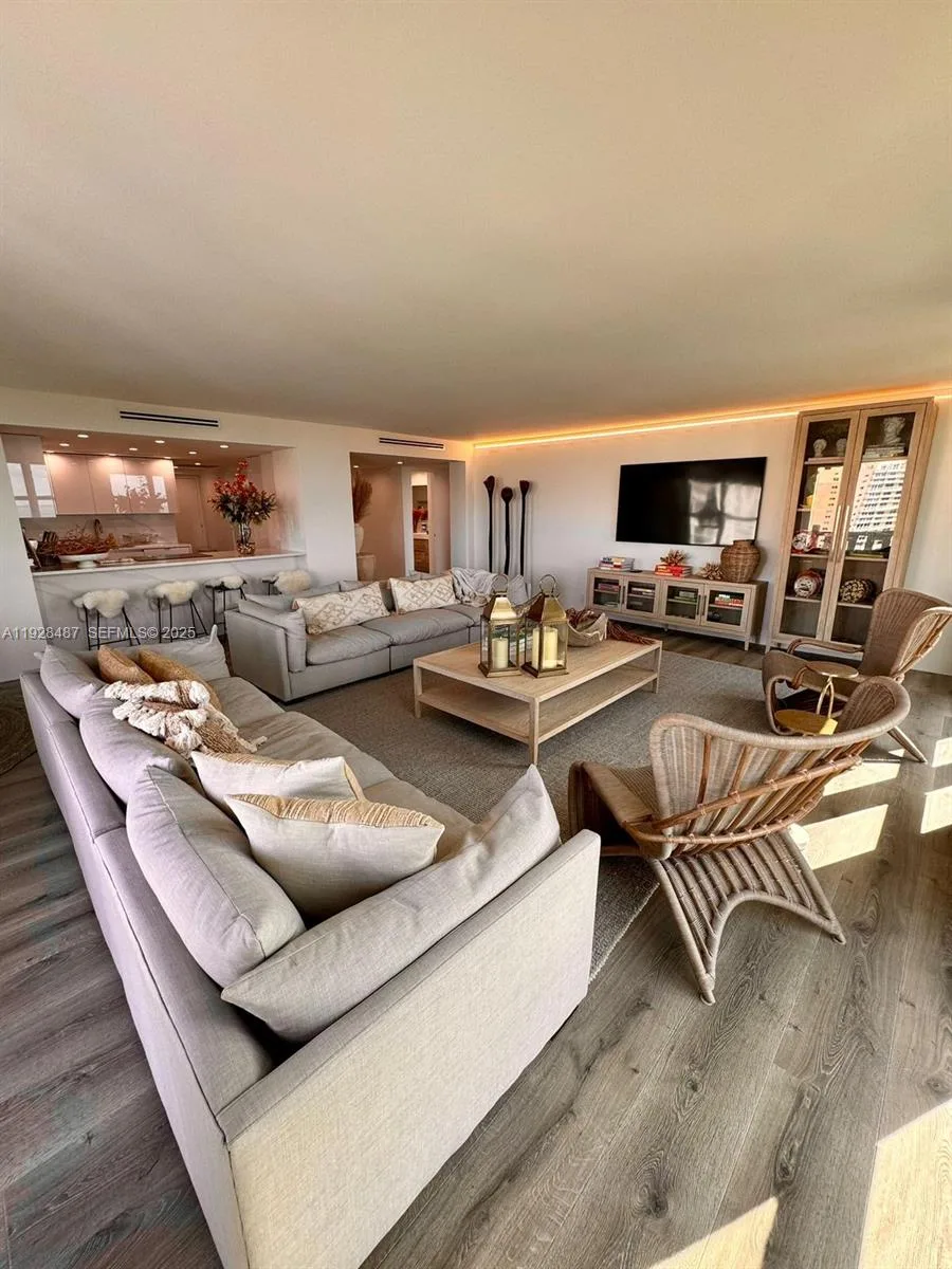 1121 Crandon Blvd # E1001, Key Biscayne, FL 33149 photo 9