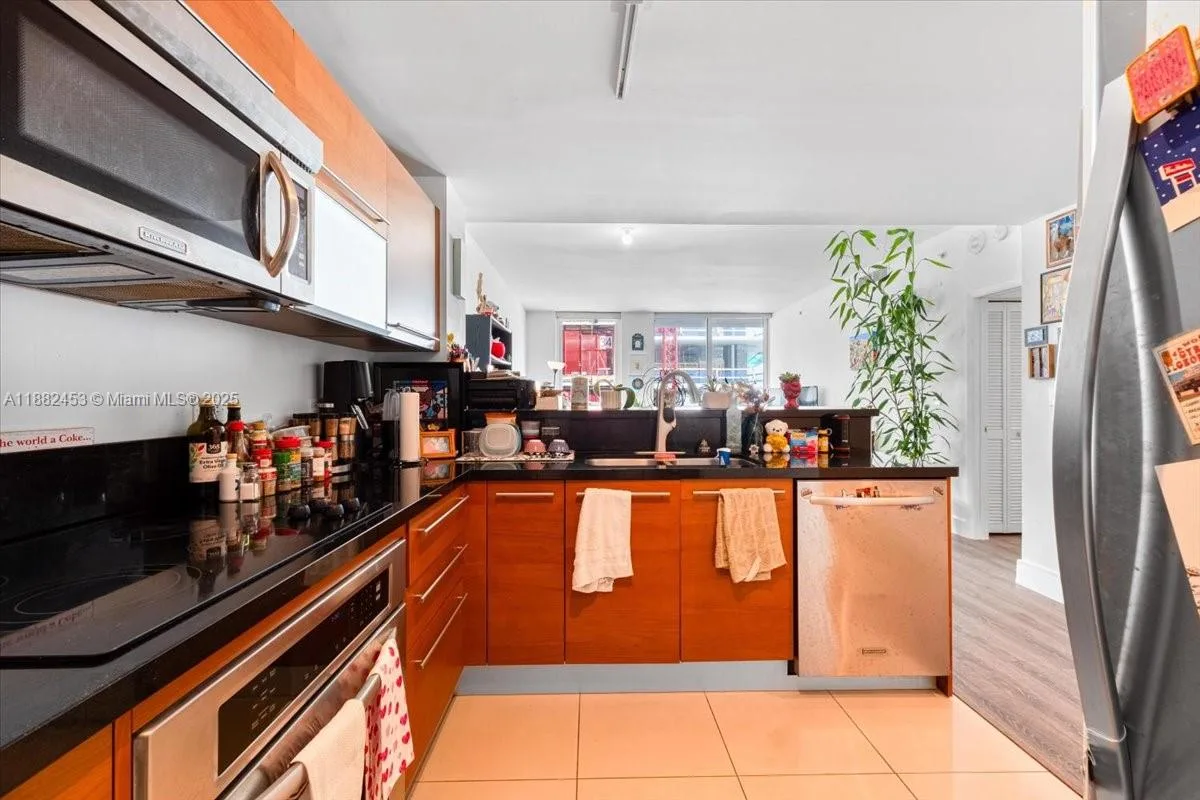 244 Biscayne Blvd # 3506, Miami, FL 33132 photo 4