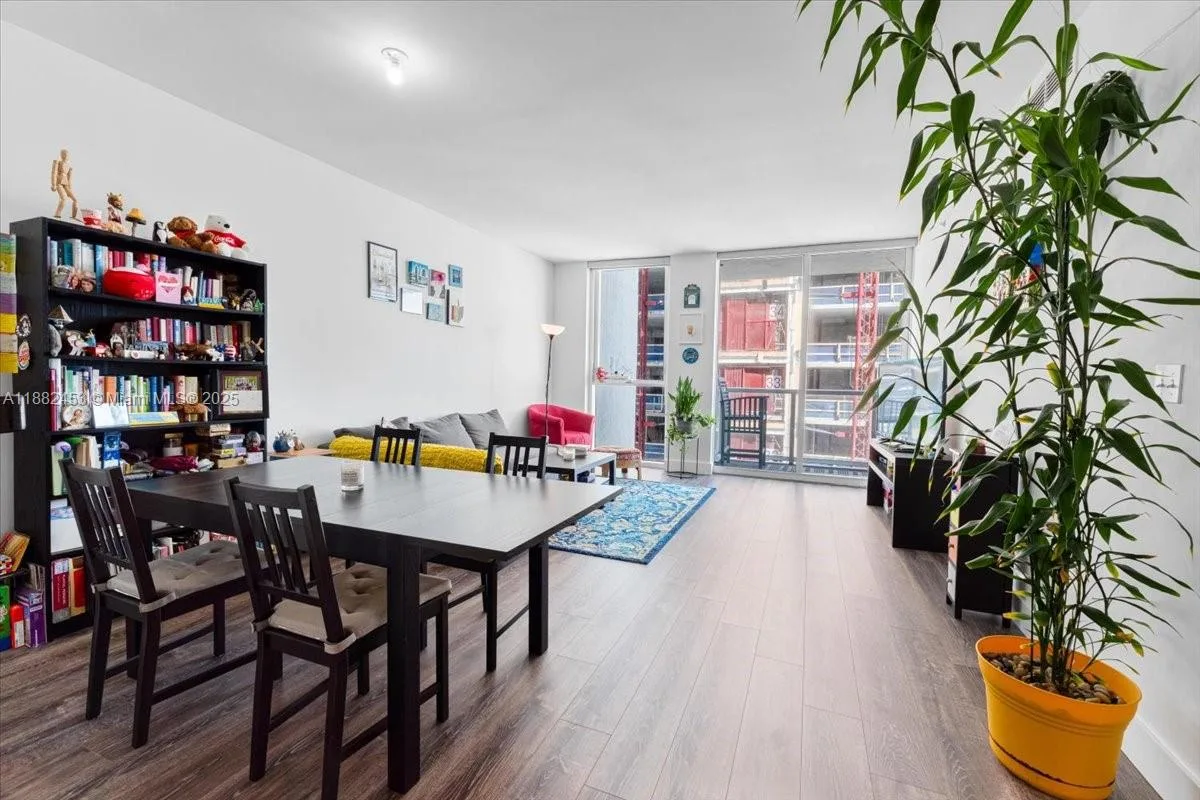 244 Biscayne Blvd # 3506, Miami, FL 33132 photo 7