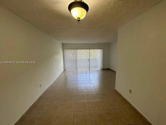 9367 Fontainebleau Blvd # G219, Miami, FL 33172 photo 5