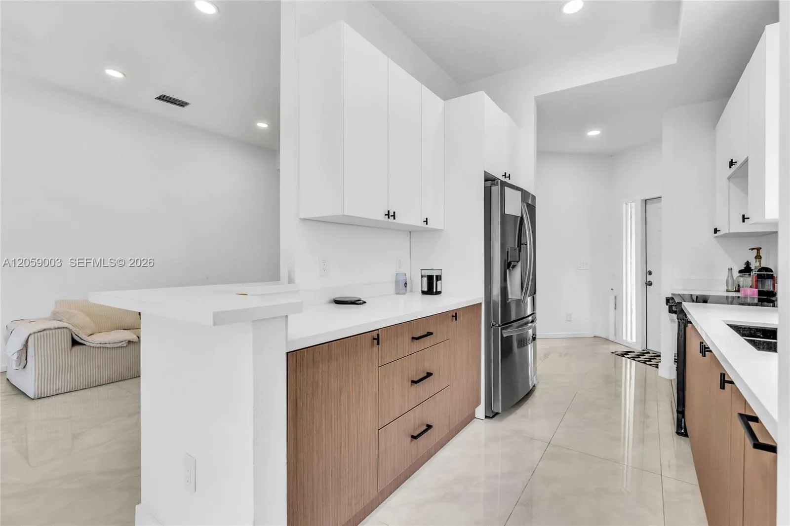8651 SW 12th St, Pembroke Pines, FL 33025 photo 6
