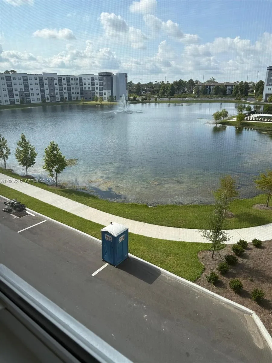 5563 Milenia Park Blvd # 307, Orlando, FL 32839