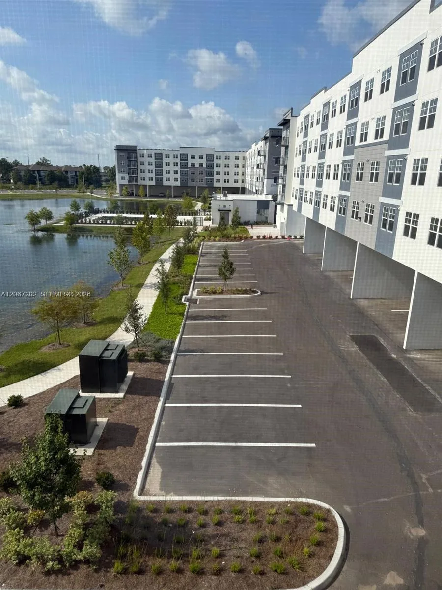 5563 Milenia Park Blvd # 307, Orlando, FL 32839 photo 2