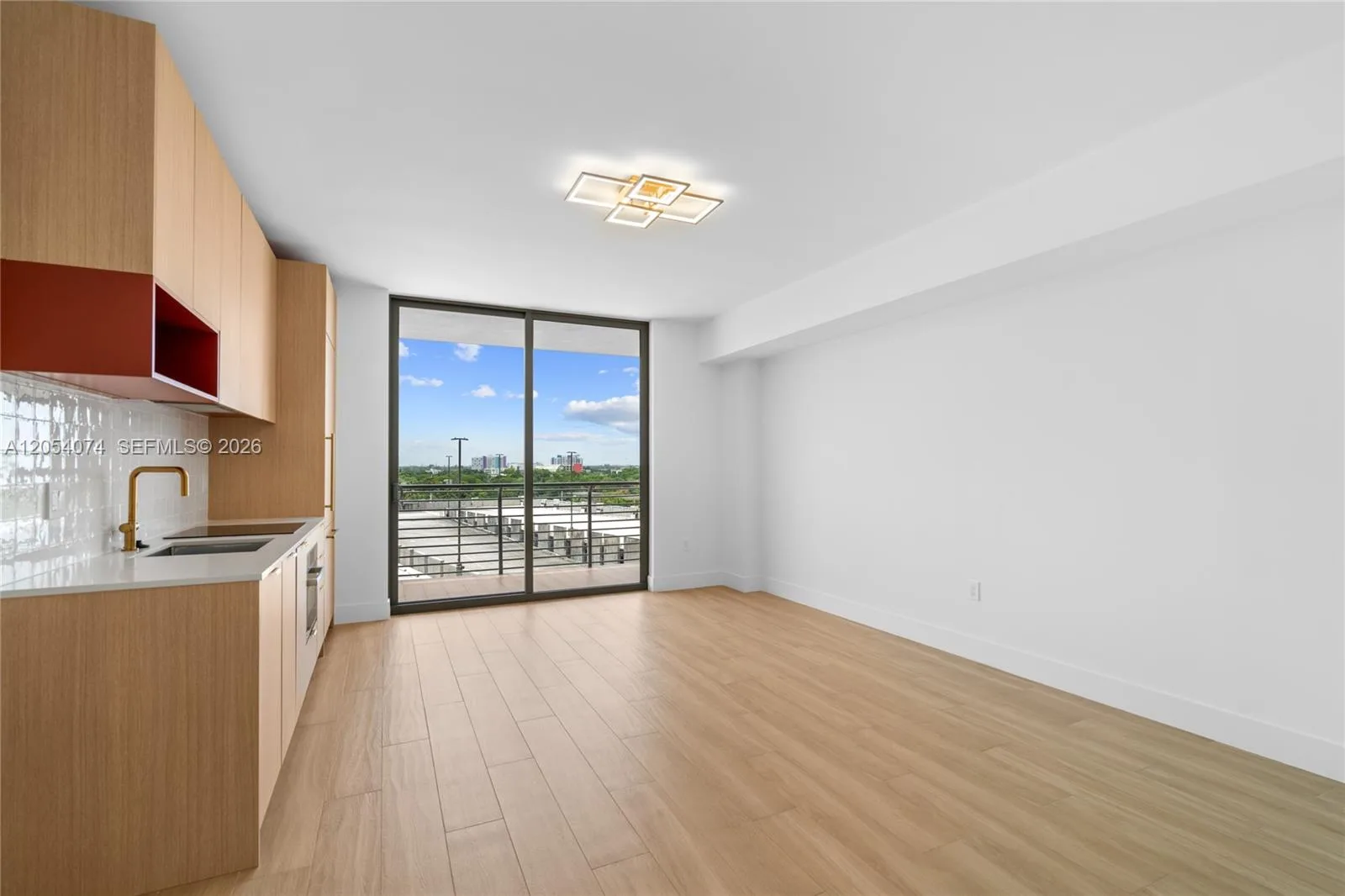 90 NE 32nd St # 722, Miami, FL 33137 photo 3