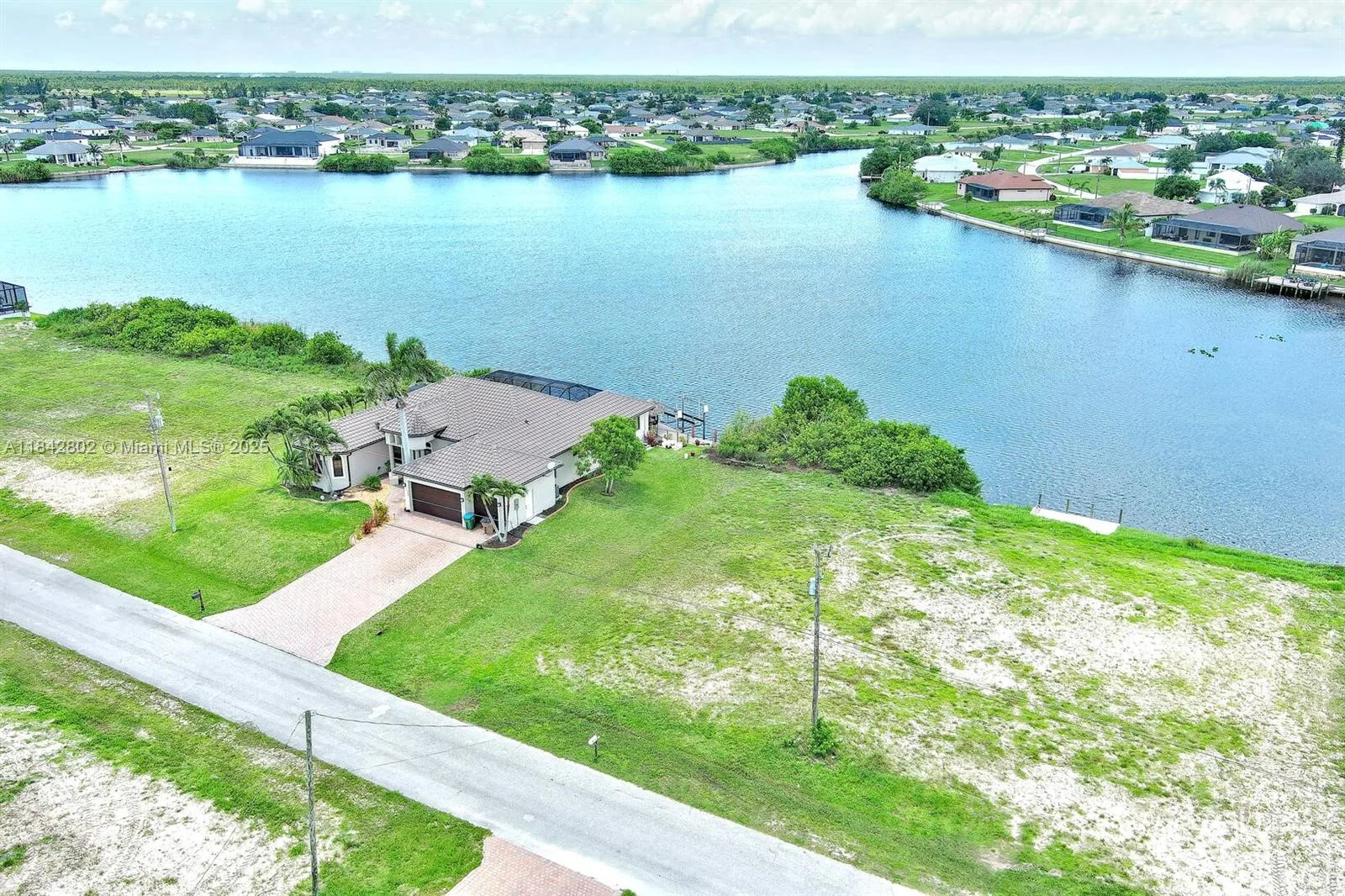 401 NW 24th Ter, Cape Coral, FL 33993 photo 13