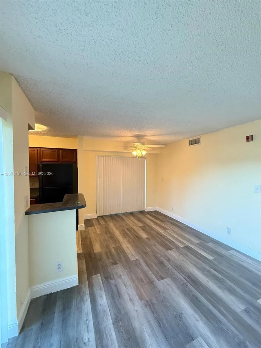 7650 Westwood Dr # 509, Tamarac, FL 33321