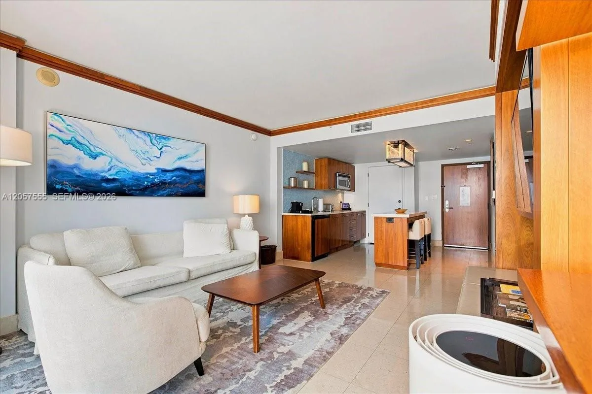 6801 Collins Ave # 1020 Door 1006 Leal, Miami Beach, FL 33141 photo 10